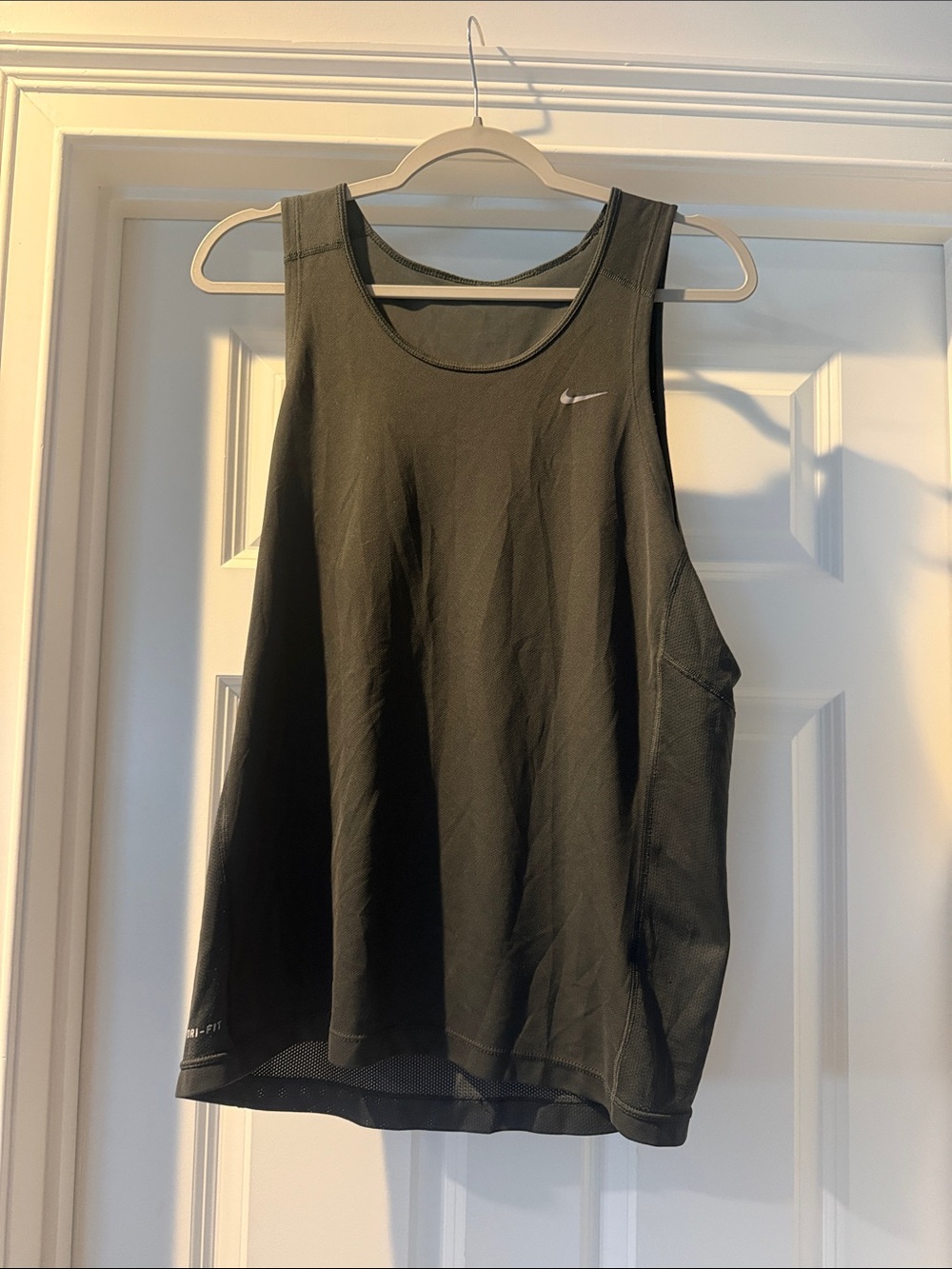 Nike Women’s Black Athletic Tank Top
